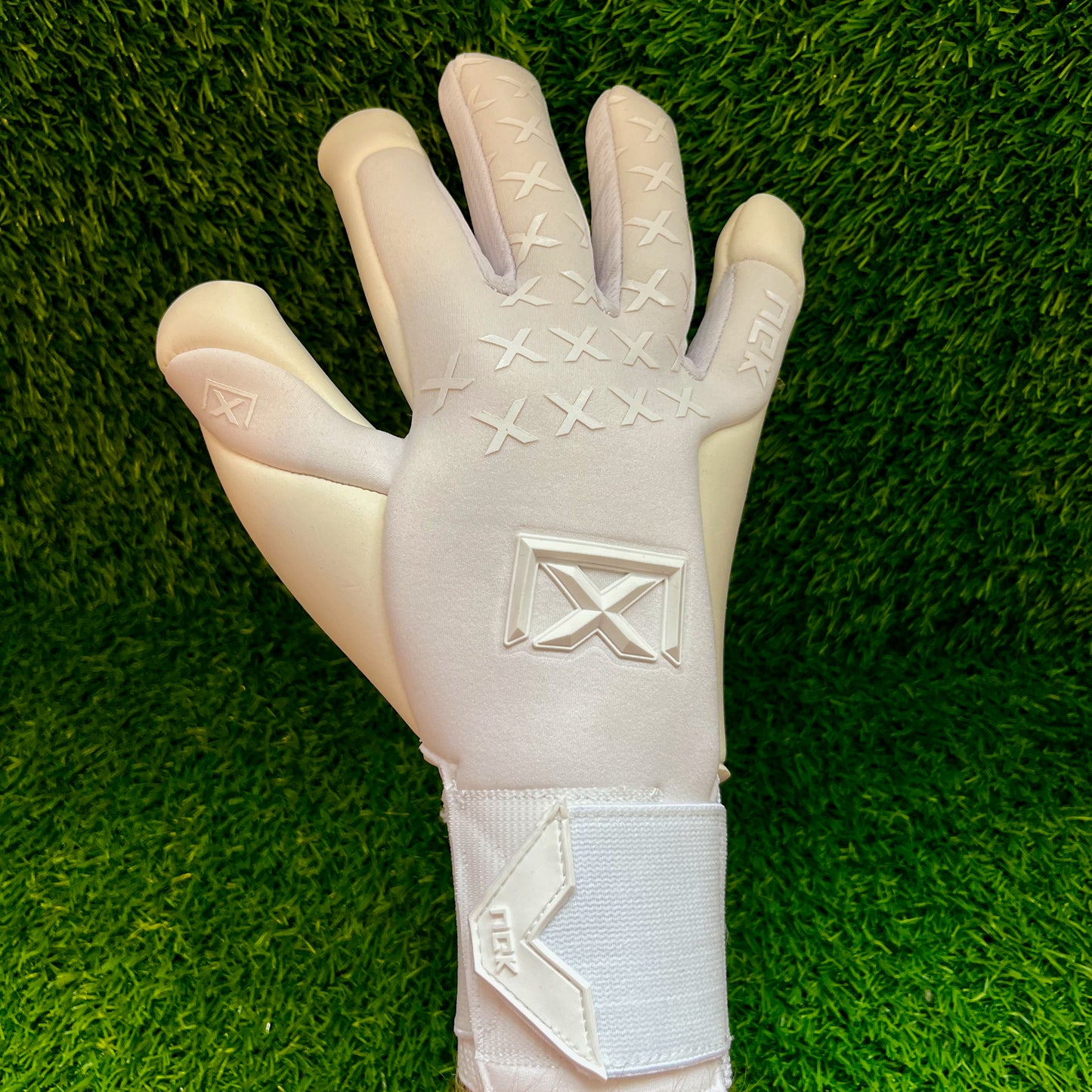 UGK Hybrid-Neg Whiteout